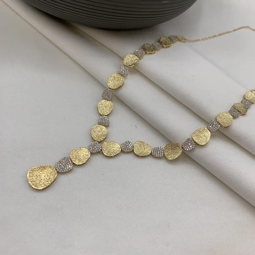 طقم الحجري تصميم الألماس عيار 18 الوزن 22.1