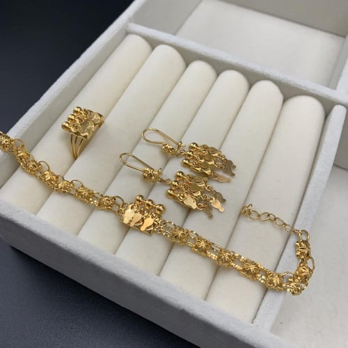 طقم كرسي جابر عيار 21 ذهب صافي الوزن 38.1