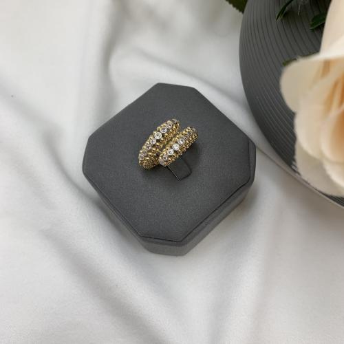 خاتم إيطالي تصميم الألماس عيار 18