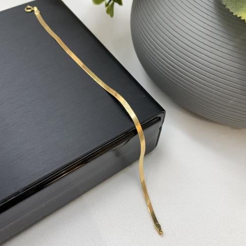 اسوارة الفلات إيطالي عيار 18 ذهب صافي الوزن 2.3