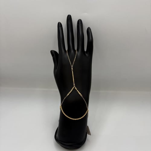 كف ذهب عيار 21 وزن 2.38 جرام بتصميم ناعم فاخر