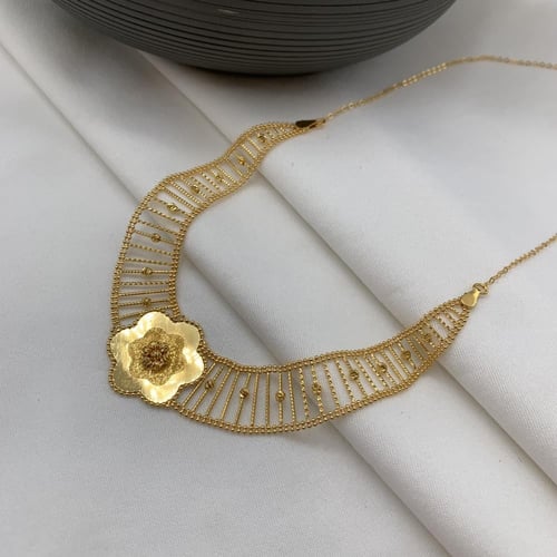 طقم بحريني عيار 21 ذهب صافي الوزن 17.6