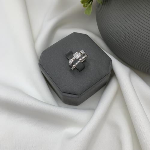 خاتم ذهب ابيض تصميم الألماس عيار 18