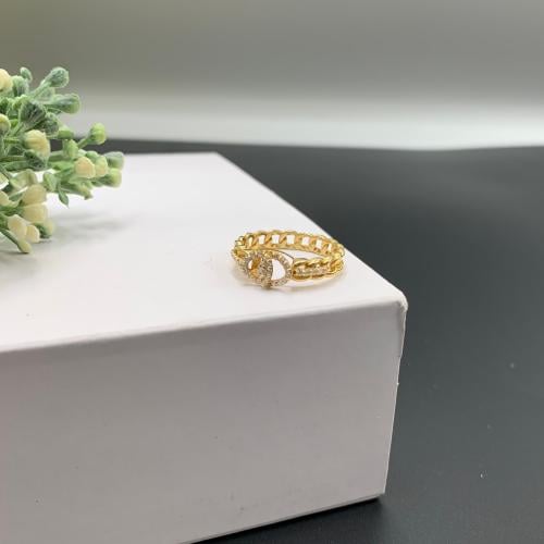 خاتم إيطالي تصميم الماس عيار 18 الوزن 2.34