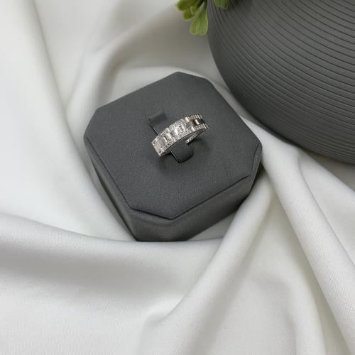 خاتم ذهب ابيض تصميم الألماس عيار 18