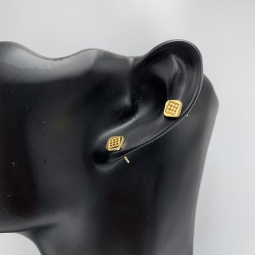 حلق ناعم إيطالي عيار 18 ذهب صافي