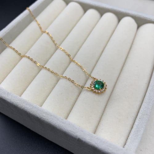 طقم ناعم باللون الاخضر عيار 21 الوزن 8.9