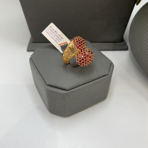 خاتم بحريني باللون الأحمر عيار 21