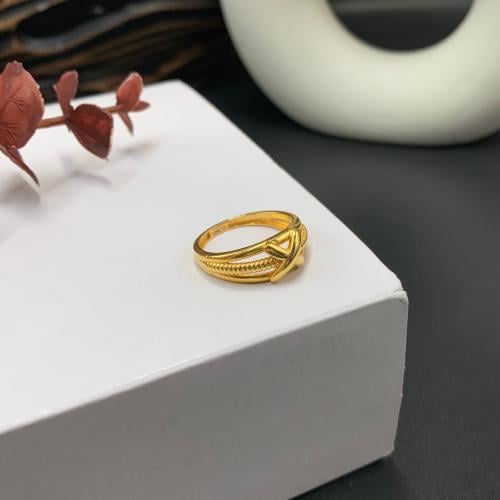 خاتم ناعم عيار 21 ذهب صافي الوزن 2.9