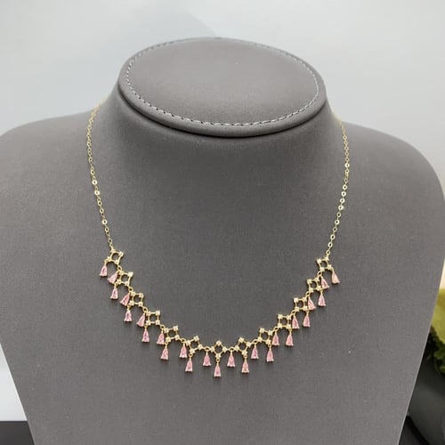 طقم شبكه ناعم باللون الوردي عيار 18 الوزن 6.9