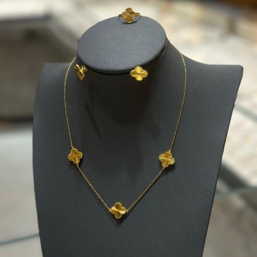 نص طقم عيار 21 ذهب صافي الوزن 9.64