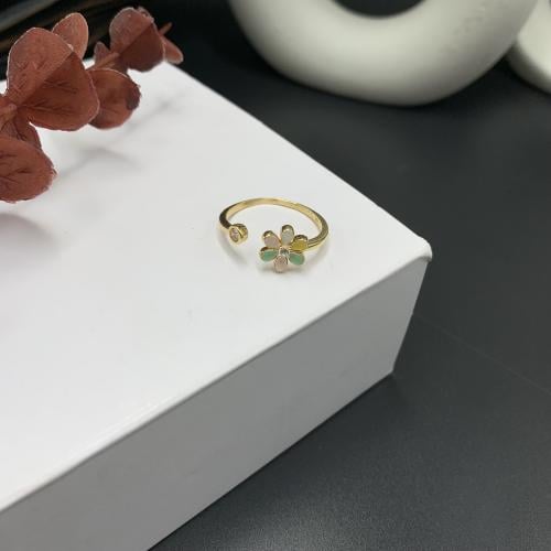 خاتم إيطالي مميز ناعم عيار 18