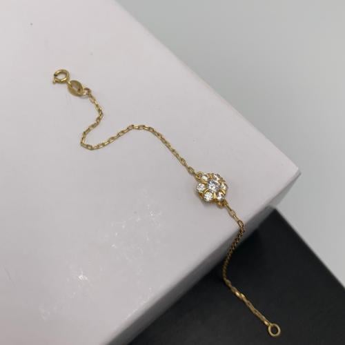 أسواره ناعم تصميم الماس عيار 18 الوزن 0.87