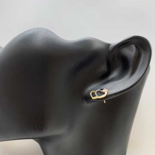 حلق إيطالي تصميم الألماس عيار 18 الوزن 1.6