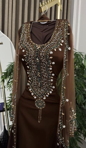 مخور اماراتي راقي