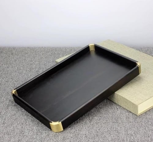 تبسي تقديم الشاي والقهوة