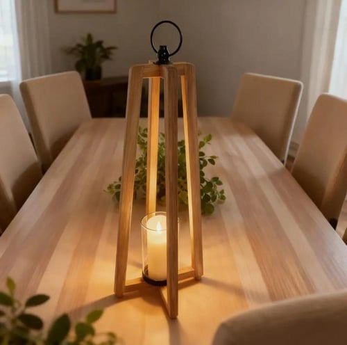 فانوس من الخشب