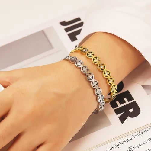 أساور ذهبية 18ق مع زركون