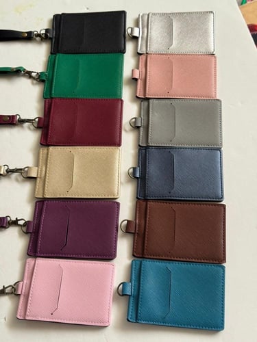 اي دي هولدر +اسم+cafe