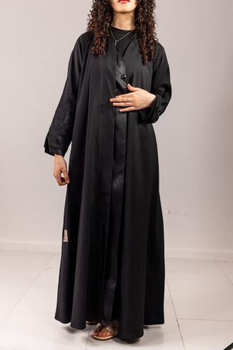 العبير اسود