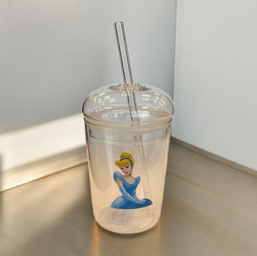 كوب ساندريلا قزاز شفاف مع غطاء و مزاز 550 ملي