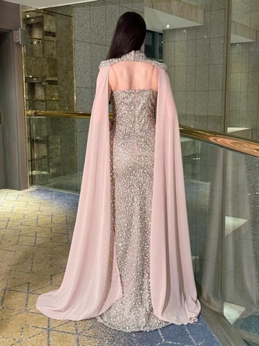 فستان سهرة لحمي مطرز بالترتر ا