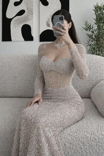 فستان نسائي سهرة فخم بقصة أنيقة