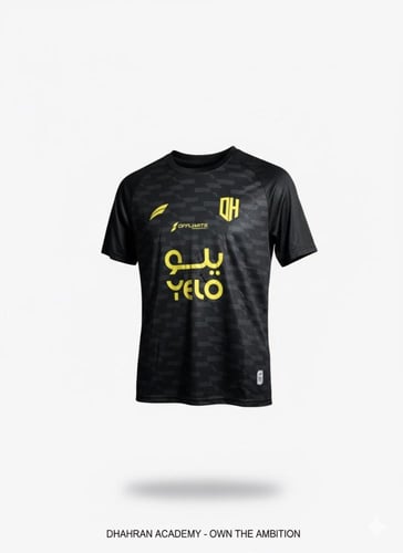 اطقم اللاعبين لون اسود مع الشورت