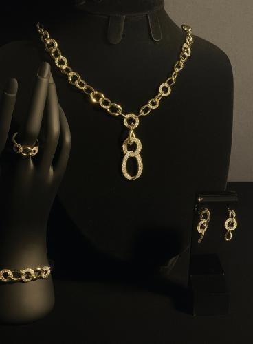 طقم اكسسوار فضي