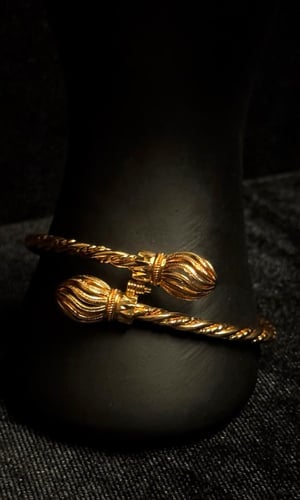 اسواره ذهبيه