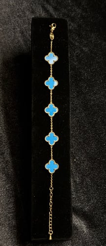 اسوارة فاخرة