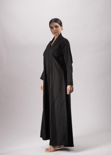 عباية ملكي بتطريز خرز أسود