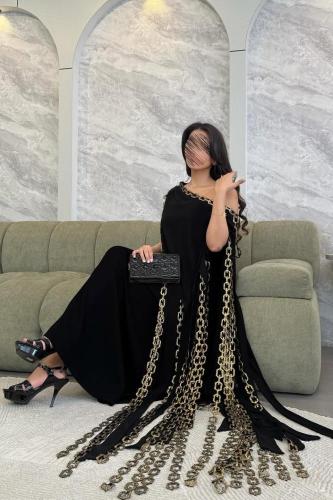 فستان أوف شولدر بلون اسود سلاسل