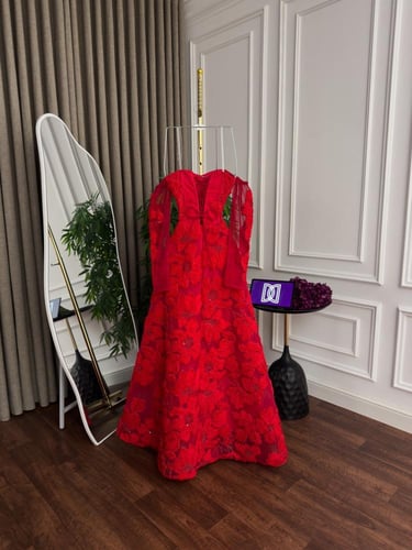 فستان سهرة احمر مورد انيق