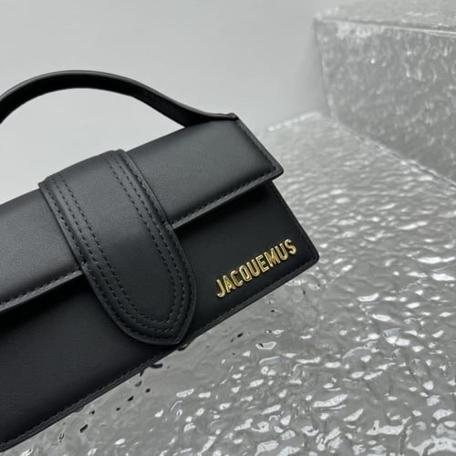 شنطه جاكيموس jacquemus