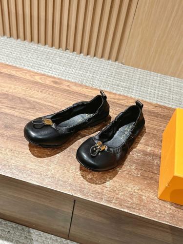 حذاء لويس فيتون ماستر