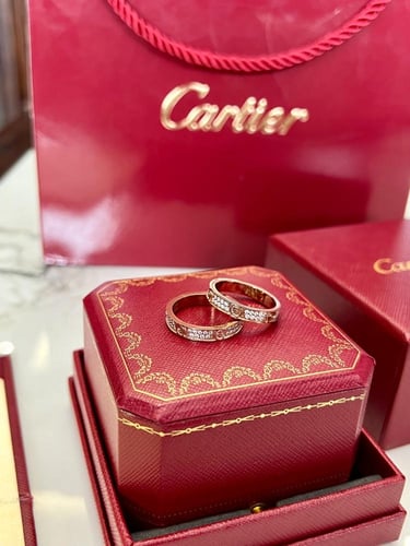 خاتم كارتير مطلي ذهب عيار 18