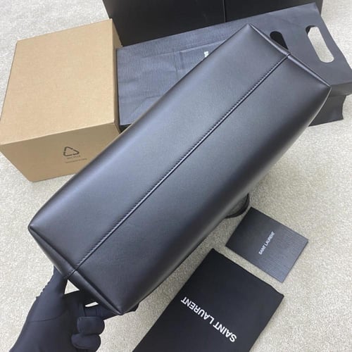 شنطه سان لوران توب