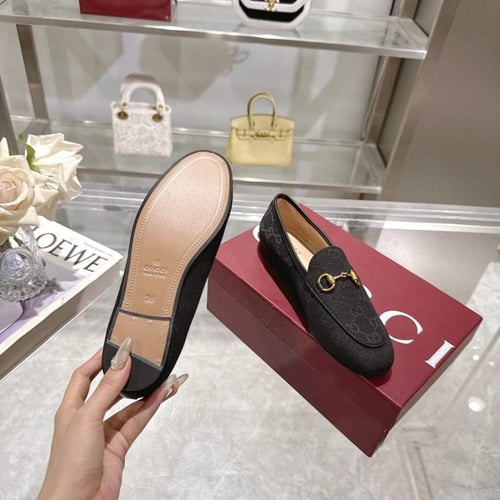 حذاء قوتشي ماستر