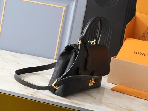 شنطه لويس فيتون توب