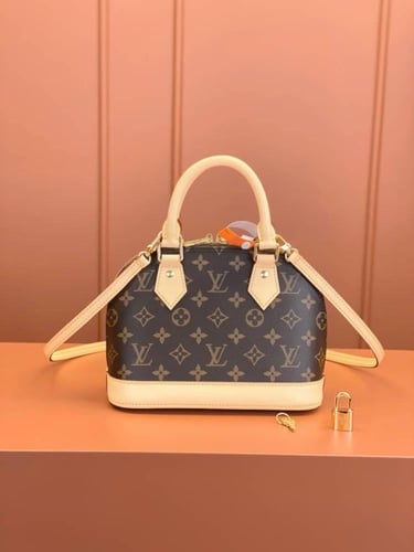 شنطه لويس فيتون ماستر LV