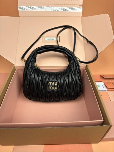 شنطه ميو ميو ماستر MiuMiu
