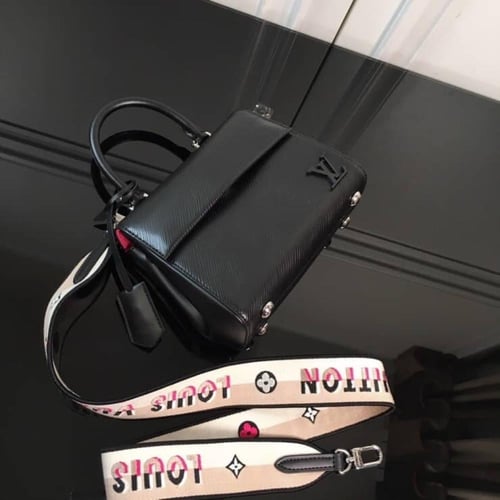 شنطه لويس فيتون ماستر Lv