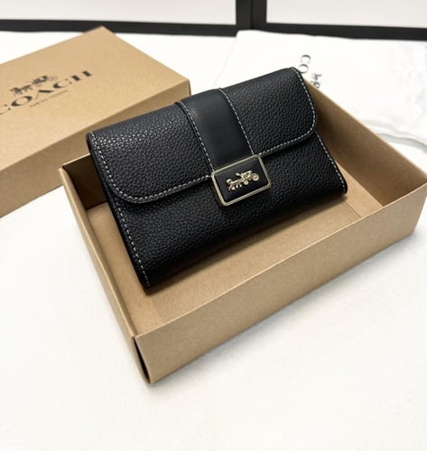 محفظه كوتش coach