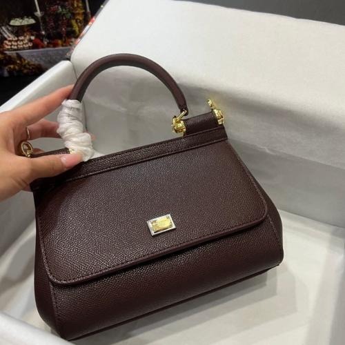 شنطه ‎دولتشي & غابانا توب
