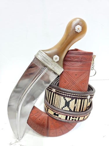 جنبيه درما شبيه الزراف