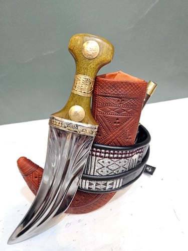جنبيه الكايده رأس شبيه تالزراف