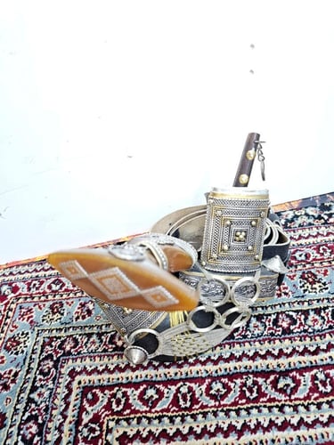 خنجر فيبر معدن شبيه الزراف