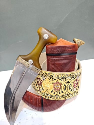 صنعاني وتر شبيه الزراف