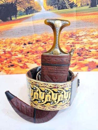 جنبيه صنعاني فيبر شبيه الزراف